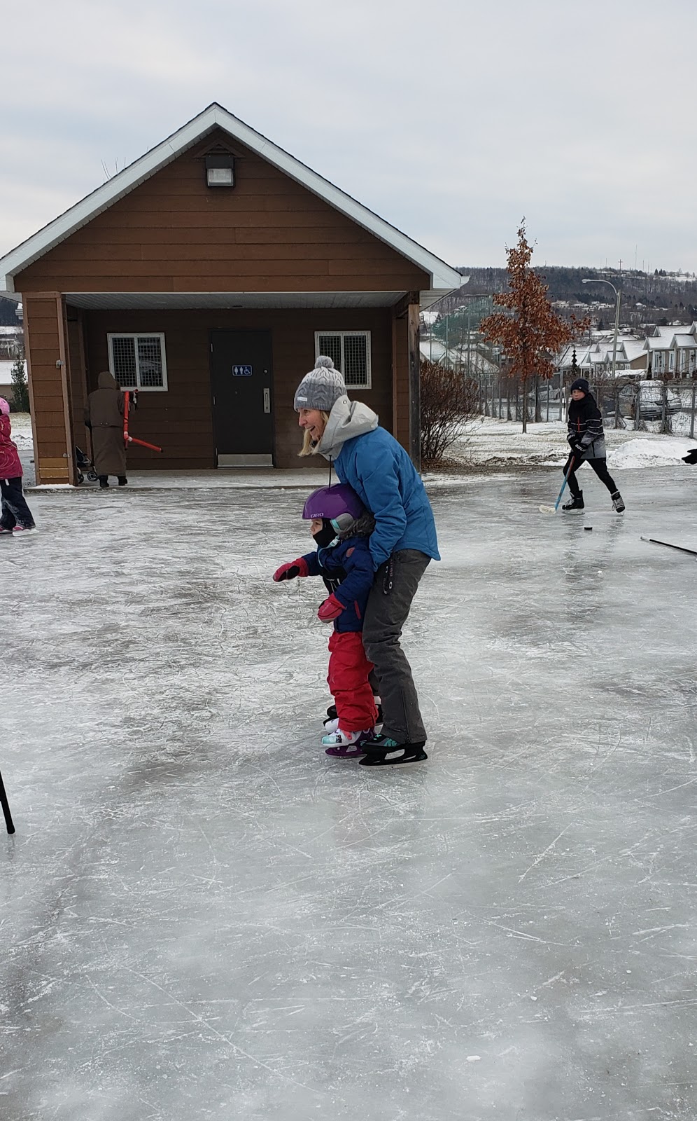 Parc Quesnel | Rue du Curé Larue, Victoriaville, QC G6S 0A1, Canada | Phone: (819) 758-1571