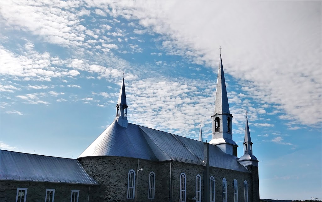 Église et Presbytère catholique Saint-Côme | 1555 19e Rue, Saint-Côme-Linière, QC G0M 1J0, Canada | Phone: (418) 685-2043