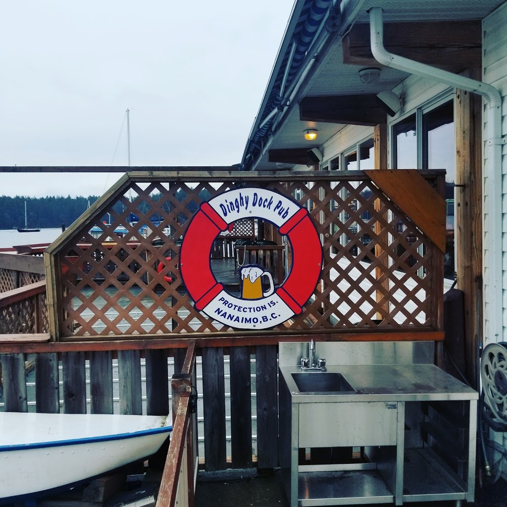 Dinghy Dock Pub | 8 Pirates Ln, Nanaimo, BC V9R 6R1, Canada | Phone: (250) 753-2373