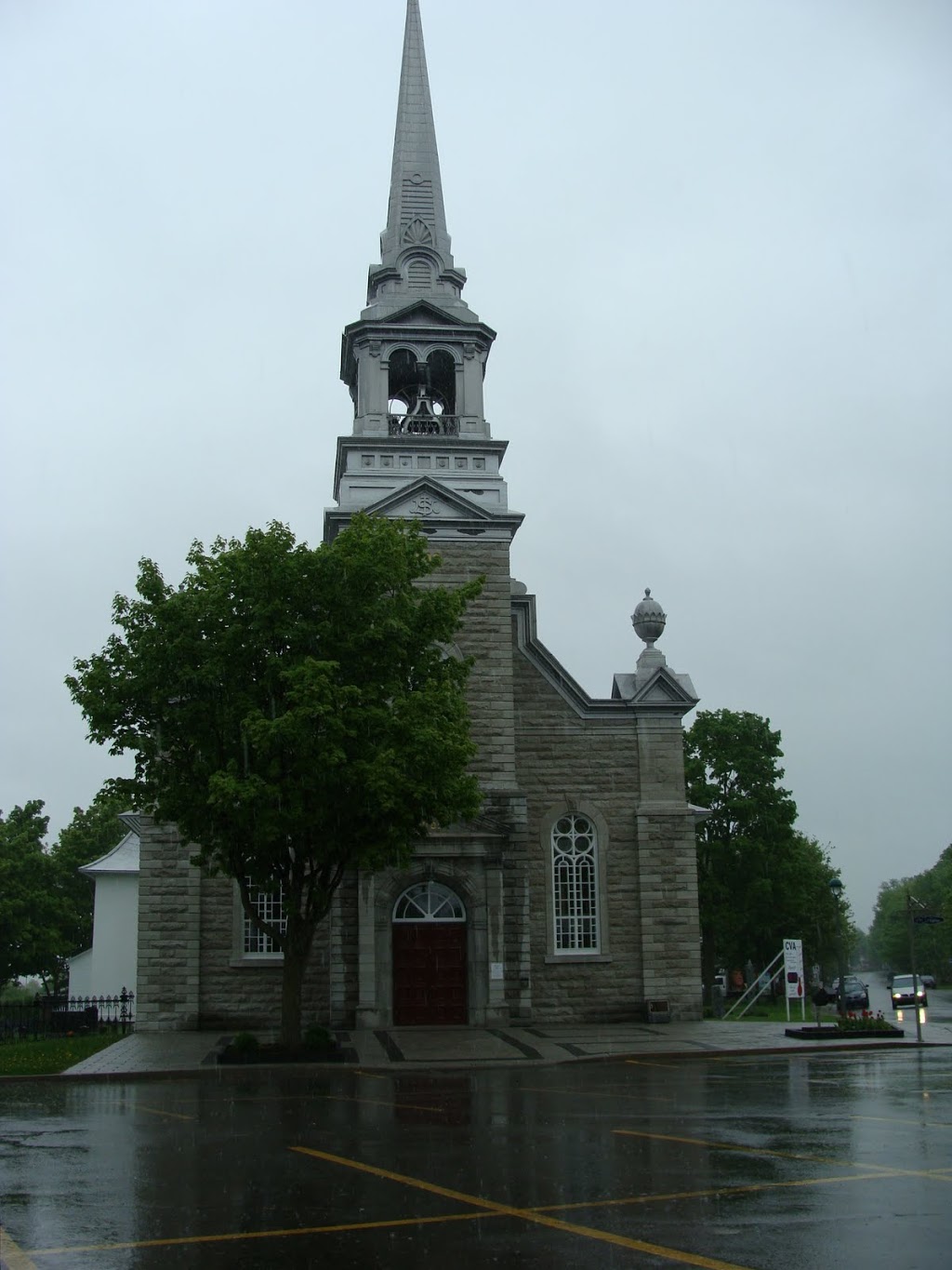 Église Saint-Antoine de Tilly | 3880 Chemin de Tilly, Saint-Antoine-de-Tilly, QC G0S 2C0, Canada | Phone: (418) 886-2513