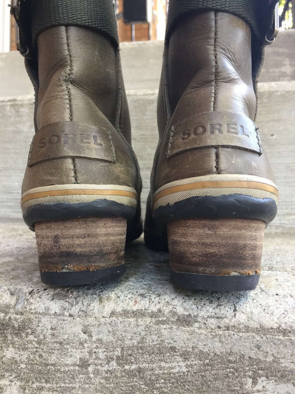 Moneysworth & Best Quality Shoe Repair | 900 Dufferin St, Toronto, ON M6H 4B1, Canada | Phone: (416) 533-4049