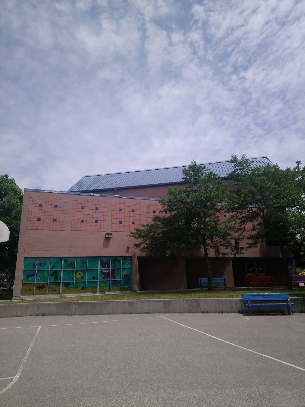 Amesbury Community Centre | 1507 Lawrence Ave W, North York, ON M6L 1A8, Canada | Phone: (416) 395-0145