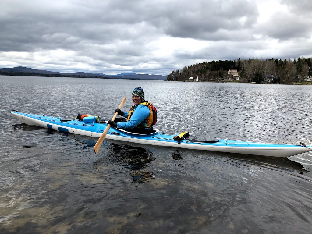 Tutjak Kayak kayak de mer | 2824 Boulevard Saint-Michel Suite 2, Trois-Rivières, QC G9A 5E1, Canada | Phone: (819) 384-0538