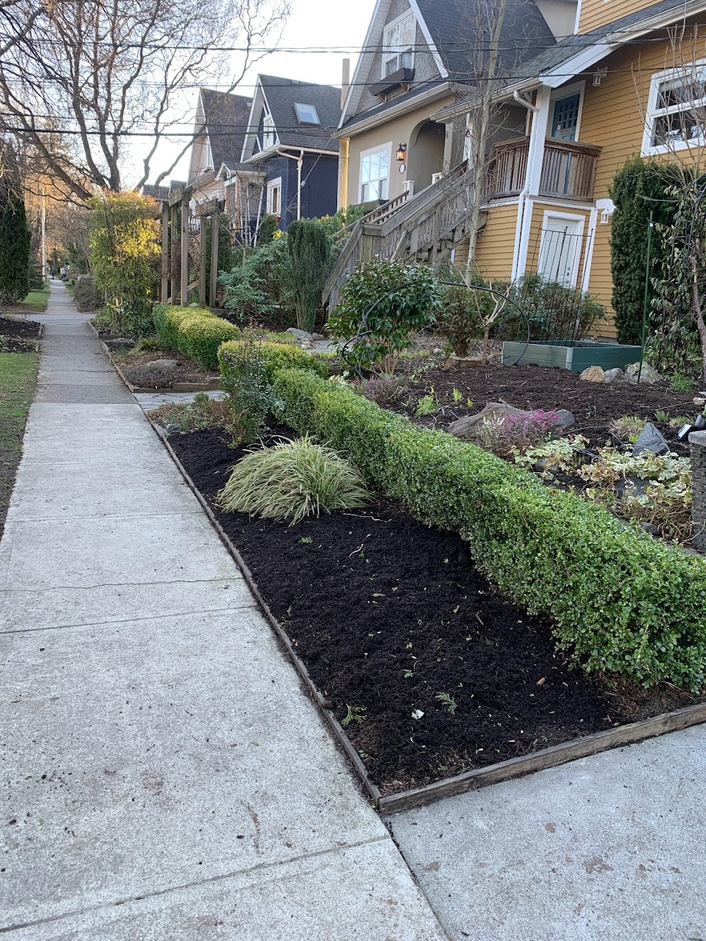 Vancouver GardenBox | 2684 E 24th Ave, Vancouver, BC V5R 1E2, Canada | Phone: (778) 928-0029