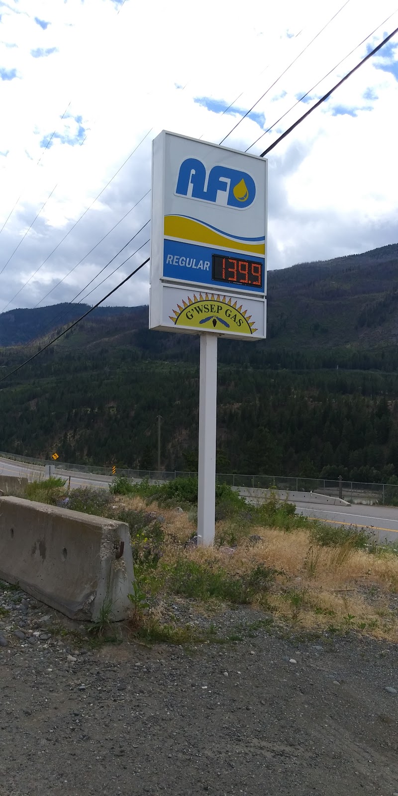 Gwsep Gas & Food | 1054 Lytton-Lillooet Hwy, Lytton, BC V0K 1Z0, Canada | Phone: (778) 254-9944