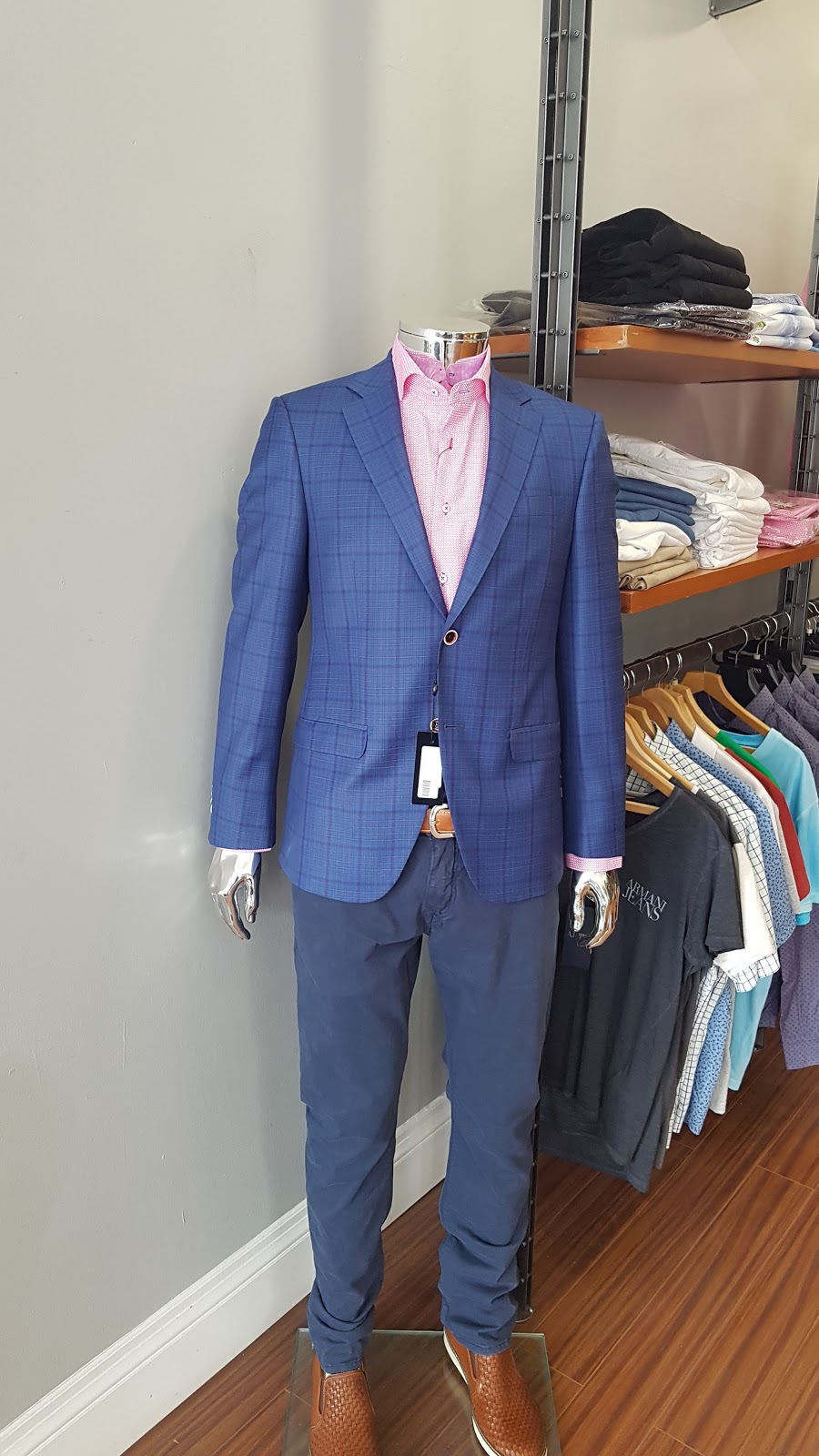 Pasqualino Menswear | 654 College St, Toronto, ON M6G 1B8, Canada | Phone: (416) 533-3923