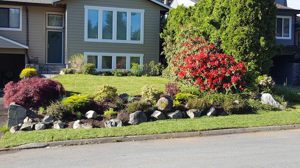 Seymour Lawn Maintenance | 718-333 Brooksbank Ave, North Vancouver, BC V7J 3V8, Canada | Phone: (604) 990-1252