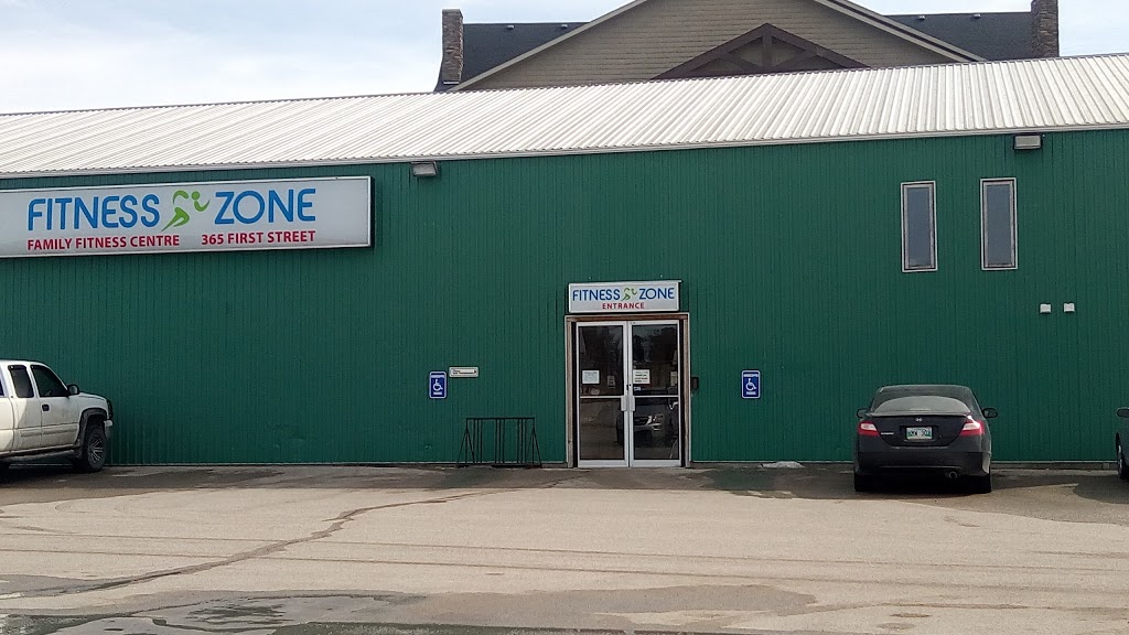 Fitness Zone | 365 1 St, Steinbach, MB R5G 0T6, Canada | Phone: (204) 326-4885