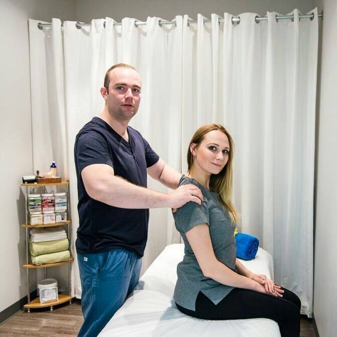 Massotherapy Mikhail, Saint-Laurent | 2300 Blvd. Marcel-Laurin, Saint-Laurent, QC H4R 1J9, Canada | Phone: (514) 744-3222