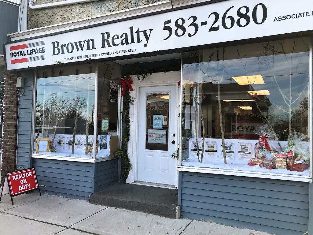 Royal LePage Brown Realty | 63 Queensway East, Simcoe, ON N3Y 4T2, Canada | Phone: (519) 426-7187