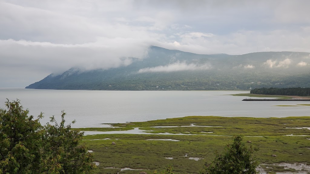 La Source Enchantée | 199 Chem. du Cap aux Rets, Baie-Saint-Paul, QC G3Z 1C1, Canada | Phone: (418) 435-1619