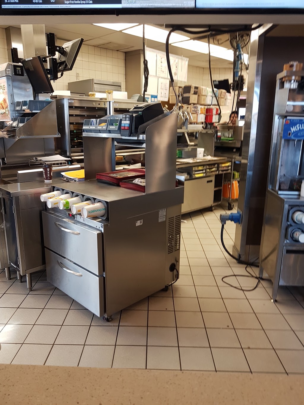 McDonalds | 301 20Th St, Nisku, AB T9E 7Z8, Canada | Phone: (780) 955-8120