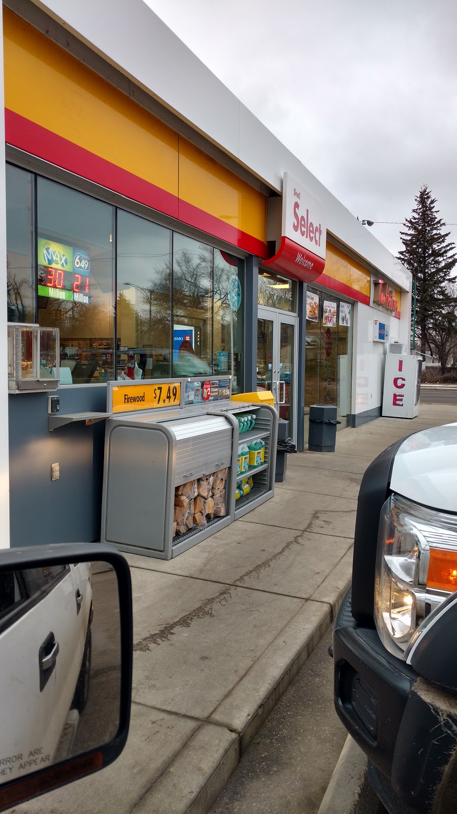 Tim Hortons | 1101 Broadway Ave @, 8 St E, Saskatoon, SK S7H 2A4, Canada | Phone: (306) 373-4364