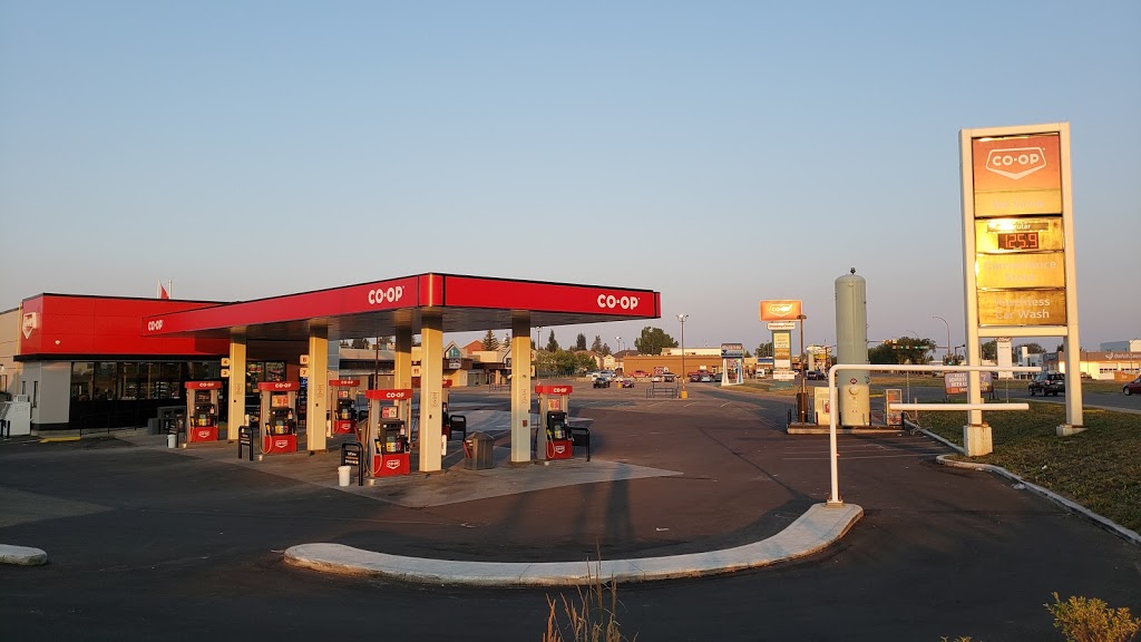 Co-op Gas Bar | 4303 50 St, Innisfail, AB T4G 1P7, Canada | Phone: (403) 227-6663