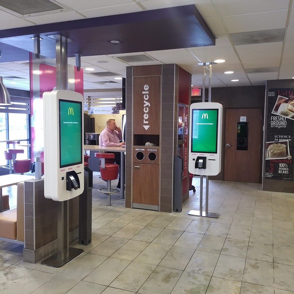 McDonalds | 354 Bayfield Rd, Goderich, ON N7A 4E7, Canada | Phone: (519) 524-4622