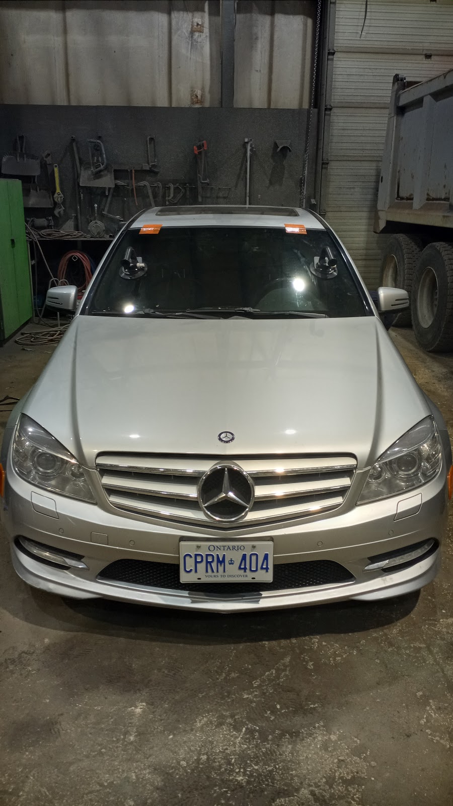 360° AUTO GLASS | 142 Kaitting Trail, Oakville, ON L6M 4L9, Canada | Phone: (437) 345-9994