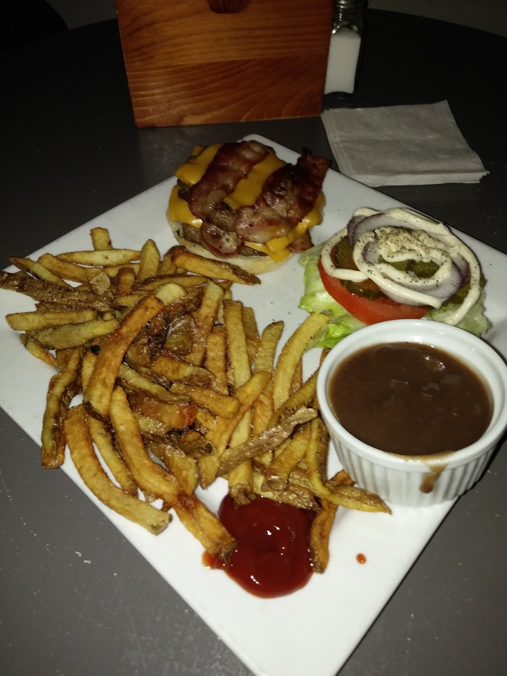 Allstars Bar & Grill | 73 Bramalea Rd, Brampton, ON L6T 2W9, Canada | Phone: (905) 791-2315