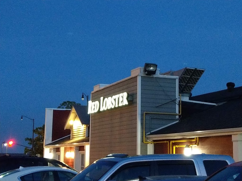 Red Lobster | 368 Queen St E, Brampton, ON L6V 1C3, Canada | Phone: (905) 459-6334