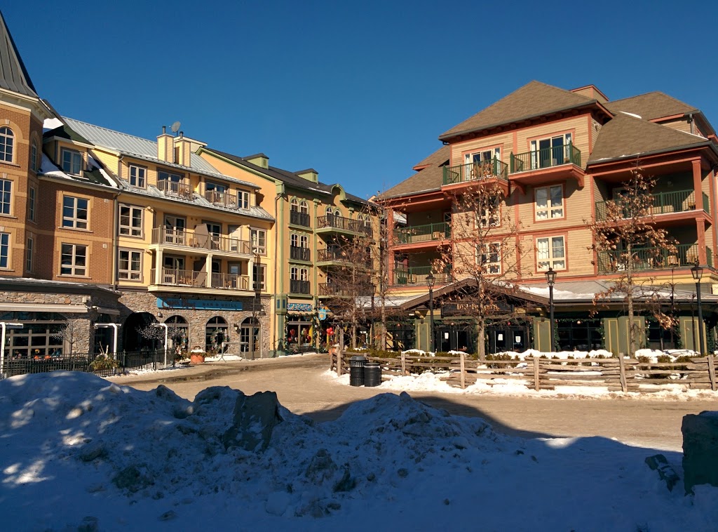 Blue Mountain Village | 156 Jozo Weider Blvd, The Blue Mountains, ON L9Y 3Z2, Canada | Phone: (705) 444-7398