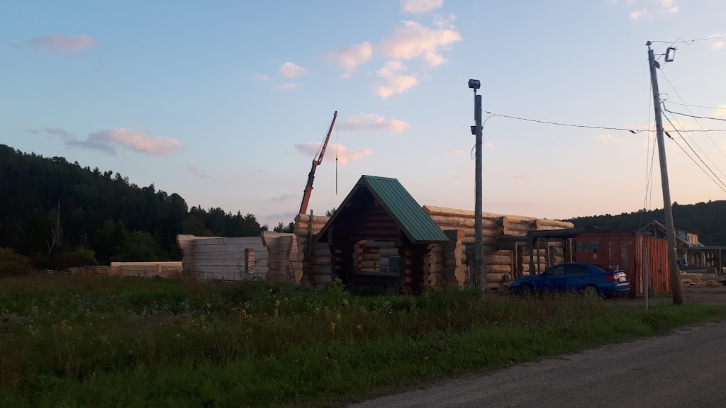 Flynn Log Homes | 25 Chem. de la Rivière, Les Collines-de-lOutaouais, QC J0X 3C0, Canada | Phone: (819) 664-2681