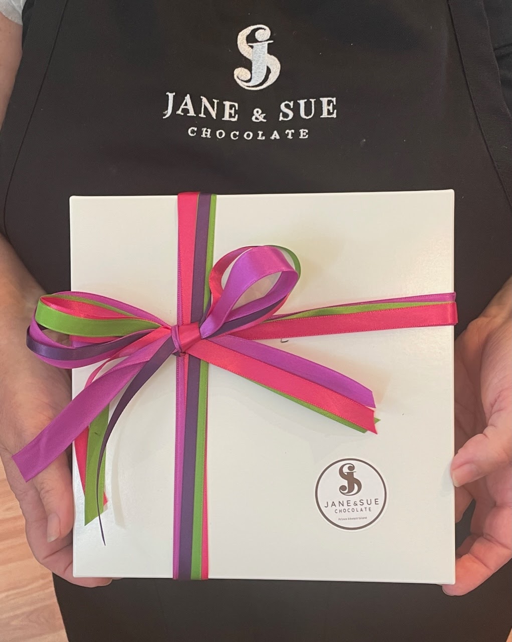 Jane & Sue Chocolate | 4880 St Marys Rd, Stanley Bridge, PE C0A 1N0, Canada | Phone: (902) 439-5561