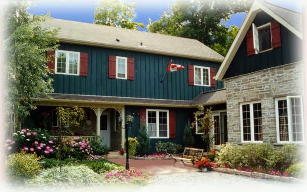 Applewood Hollow Bed & Breakfast | 2230 Four Mile Creek Rd, Niagara-on-the-Lake, ON L0S 1J0, Canada | Phone: (905) 468-0408