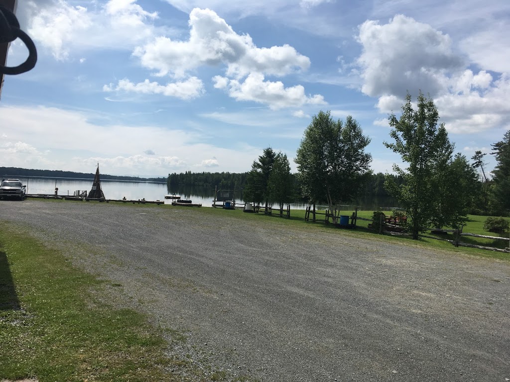 Camping Rustique Therrien | 251 Route du 7 Rang, Lac-Drolet, QC G0Y 1C0, Canada | Phone: (819) 549-2349
