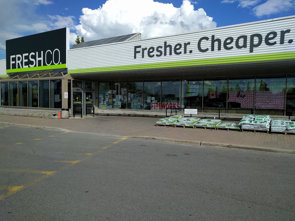 FreshCo | 110 Lansdowne Ave, Carleton Place, ON K7C 2T7, Canada | Phone: (613) 253-6141