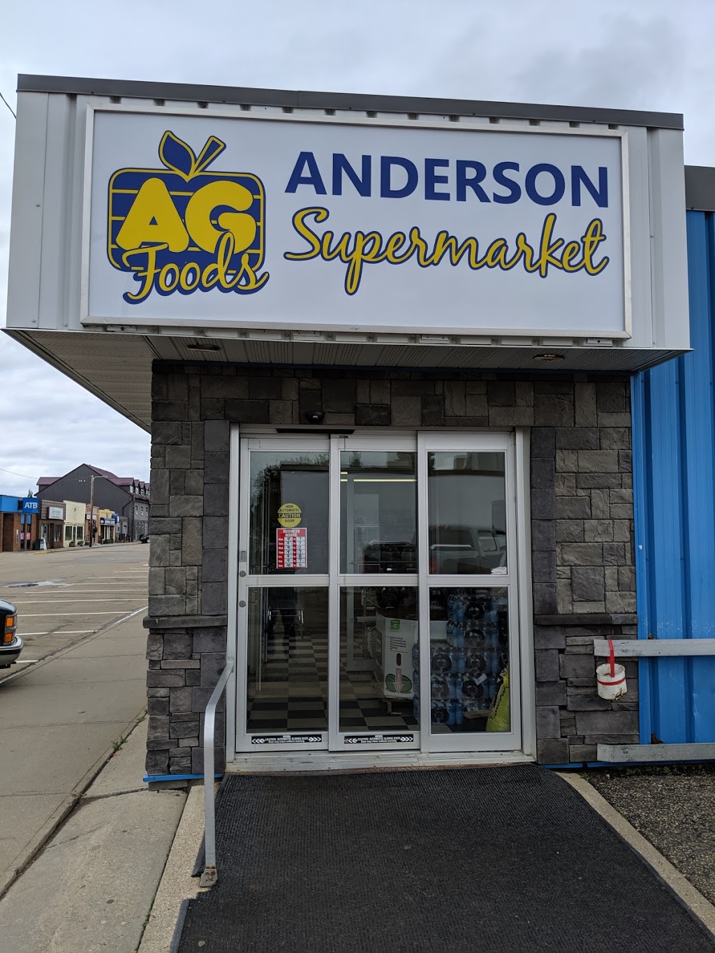 Anderson Supermarket | 71 Wheatland Ave, Smoky Lake, AB T0A 3C0, Canada | Phone: (780) 656-2189