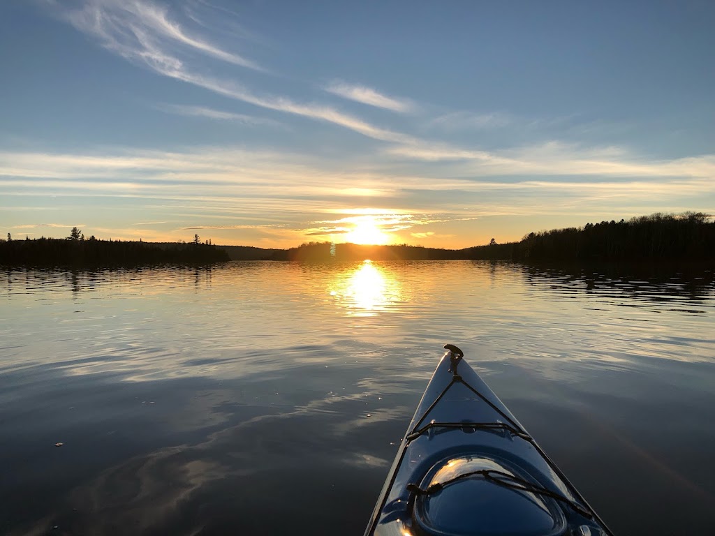 Hay Lake Cottages | 903 McRae Hay Lake Rd, Whitney, ON K0J 2M0, Canada | Phone: (613) 637-1369