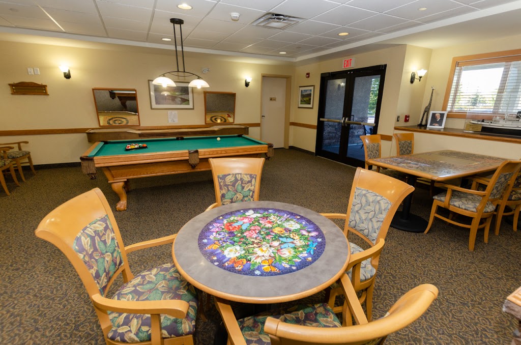 Seine River Retirement Residence | 1015 St Annes Rd, Winnipeg, MB R2N 0E6, Canada | Phone: (204) 256-8877