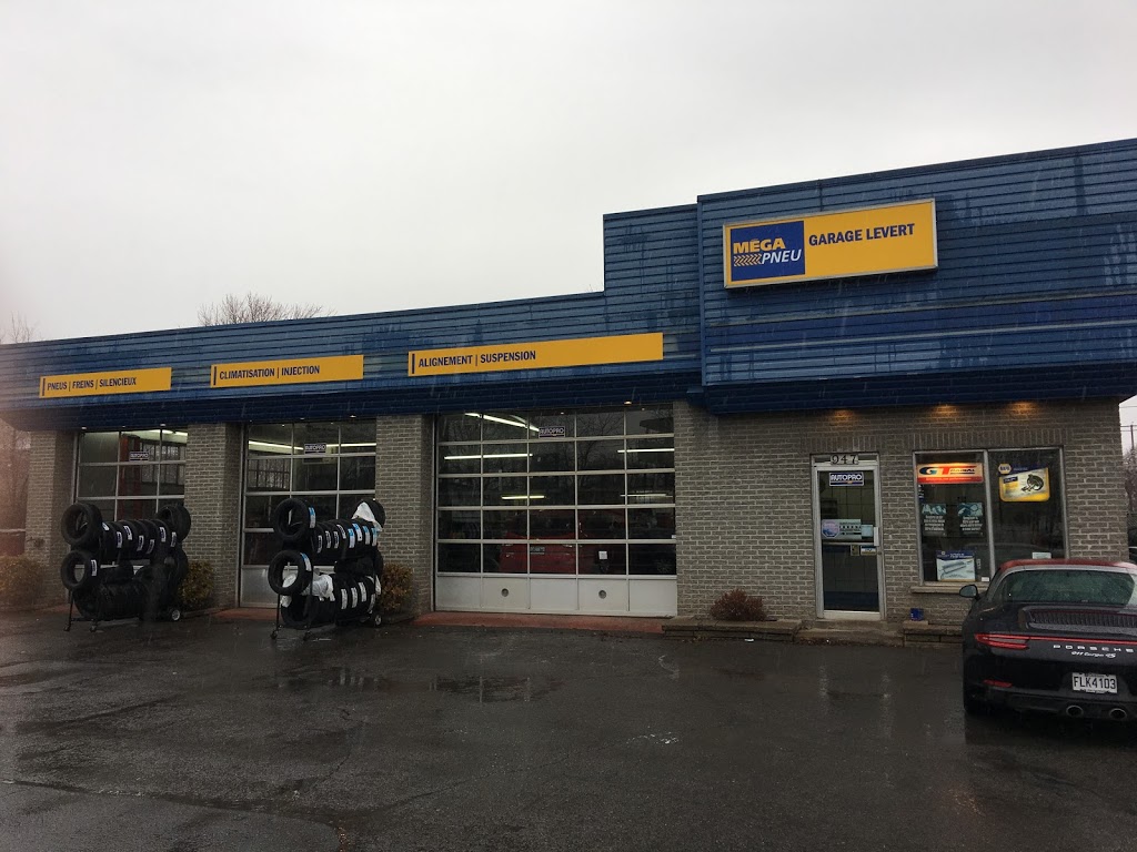 Garage Levert 2011 | 947 Rue Sainte-Hélène, Longueuil, QC J4K 3R7, Canada | Phone: (450) 677-3851