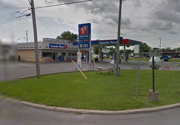 Couche-Tard | 20 Boulevard Marie-Victorin, Delson, QC J5B 1A9, Canada | Phone: (450) 632-4781