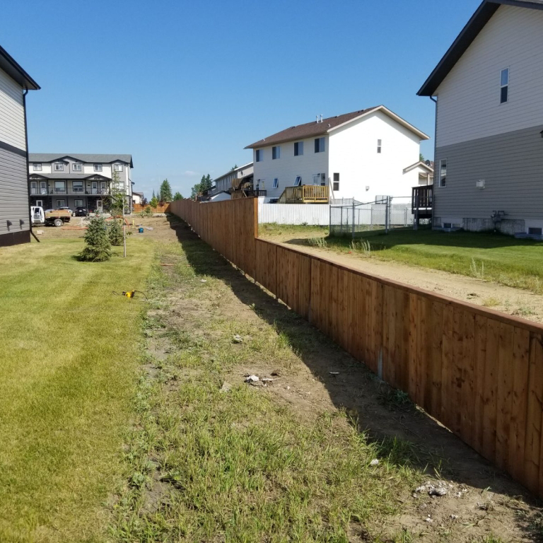 Central Alberta Fencing Inc. | 8800 Venture Ave SE Unit# 2168, Calgary, AB T3S 0A2, Canada | Phone: (403) 354-5484