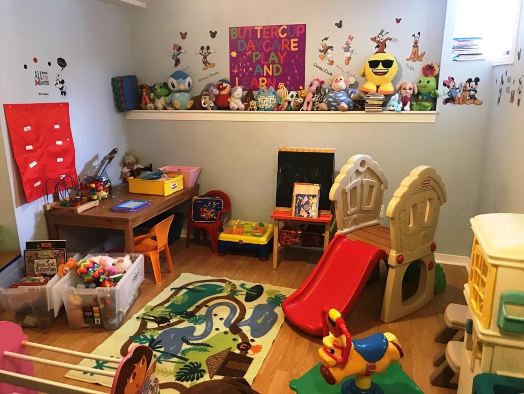 Buttercup Daycare | 94 Osborn Ave, Brantford, ON N3T 6R3, Canada | Phone: (226) 922-9873