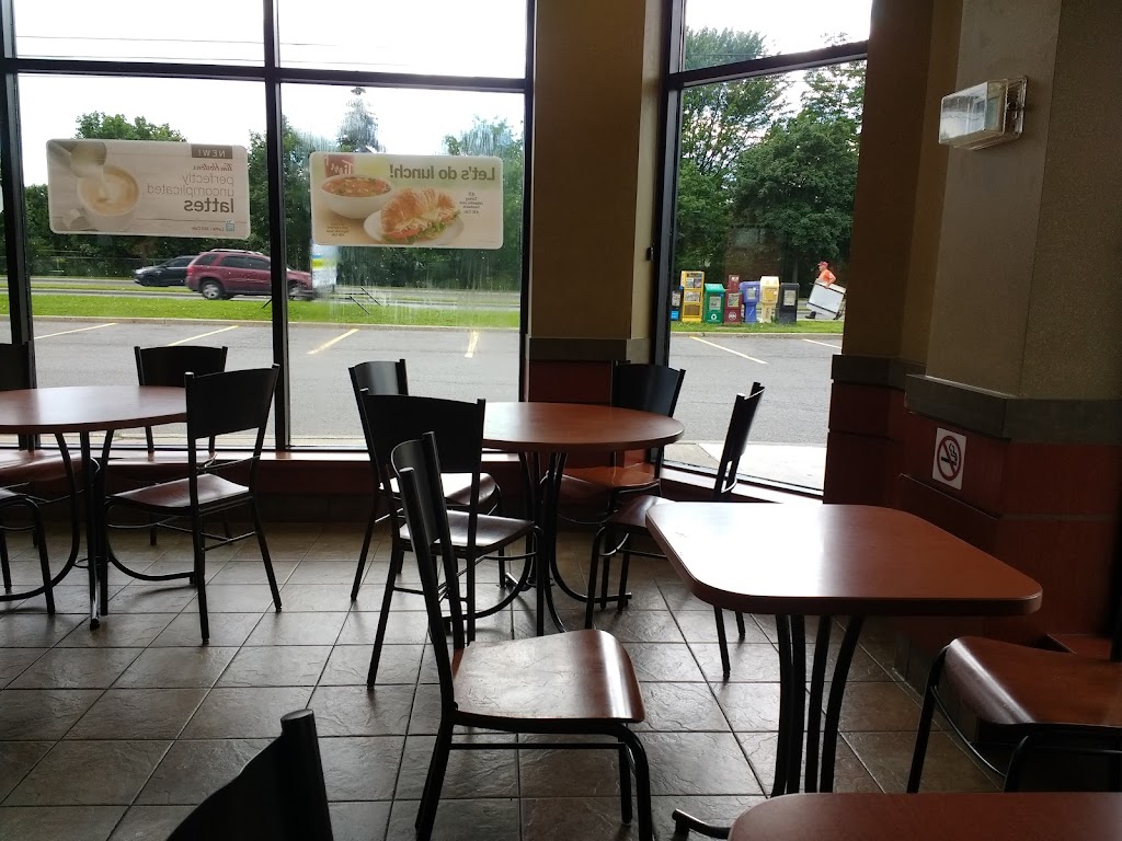 Tim Hortons | 1675 Tenth Line Rd, Orléans, ON K1E 3P6, Canada | Phone: (613) 834-6638