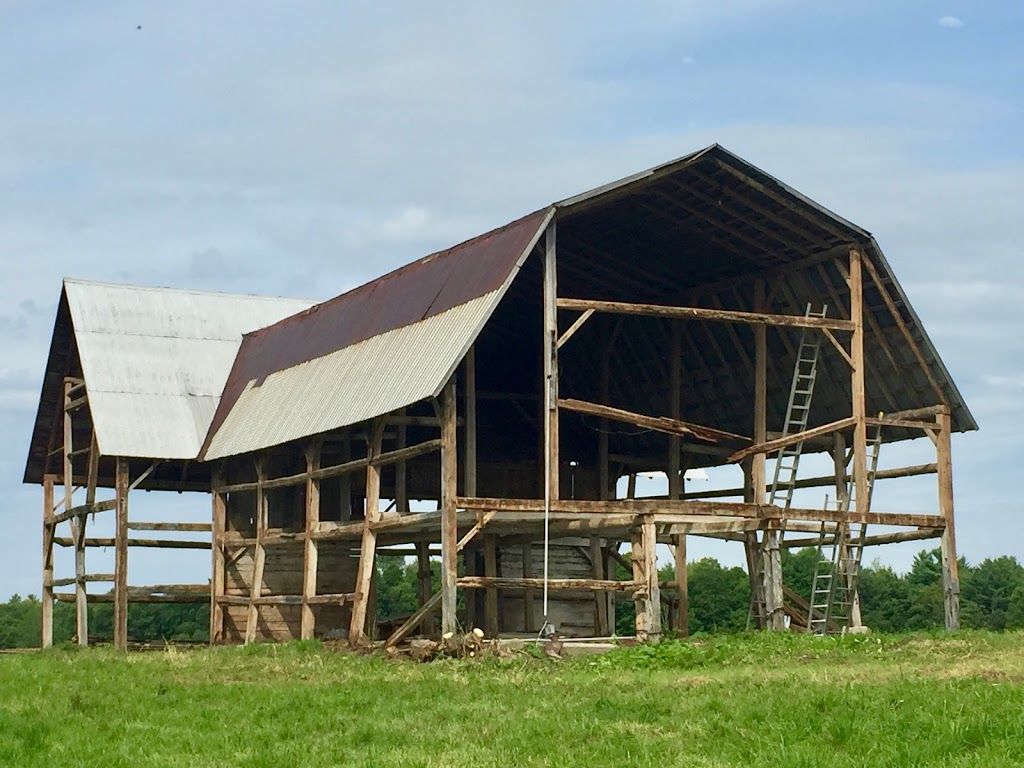 Valley Barn Board | 2002 QC-148, Luskville, QC J0X 2G0, Canada | Phone: (613) 880-7551