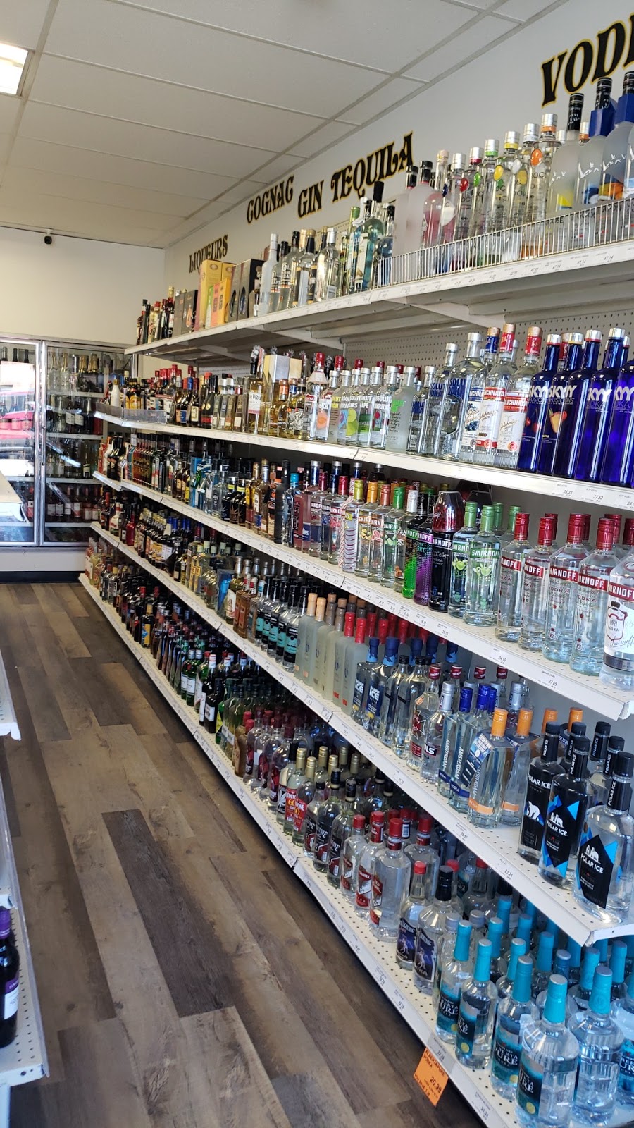 Cheers Liquor Store | 104 3 Ave SE Unit 7, High River, AB T1V 1G3, Canada | Phone: (403) 714-3897