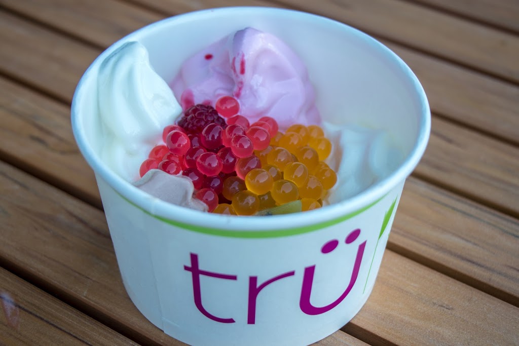 Tru Frozen Yogurt | 103, 3030 Pandosy St, Kelowna, BC V1Y 0C3, Canada | Phone: (778) 484-1424