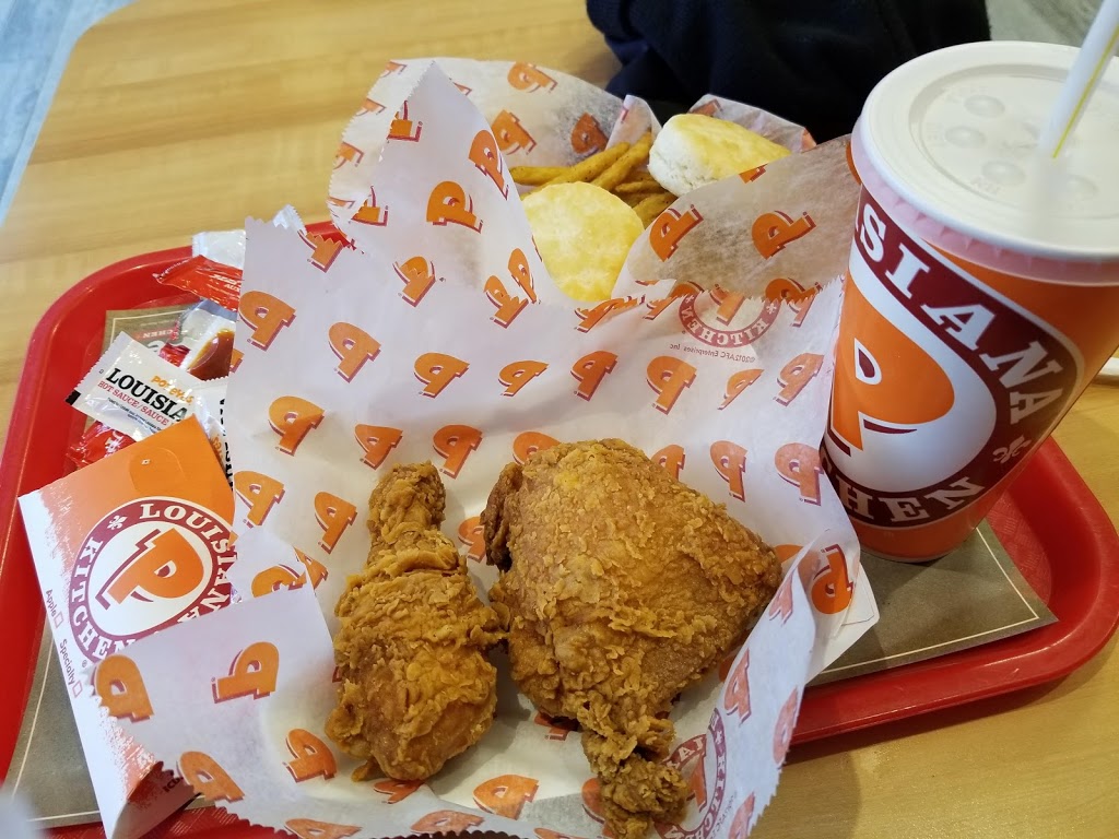 Popeyes Louisiana Kitchen | 676 Sheppard Ave W, North York, ON M3H 2S5, Canada | Phone: (416) 633-6501