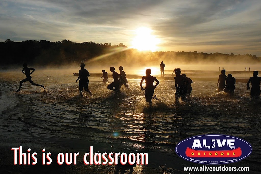 ALIVE Outdoors | 30 Elmsdale Rd, East York, ON M4J 3M4, Canada | Phone: (416) 429-8082