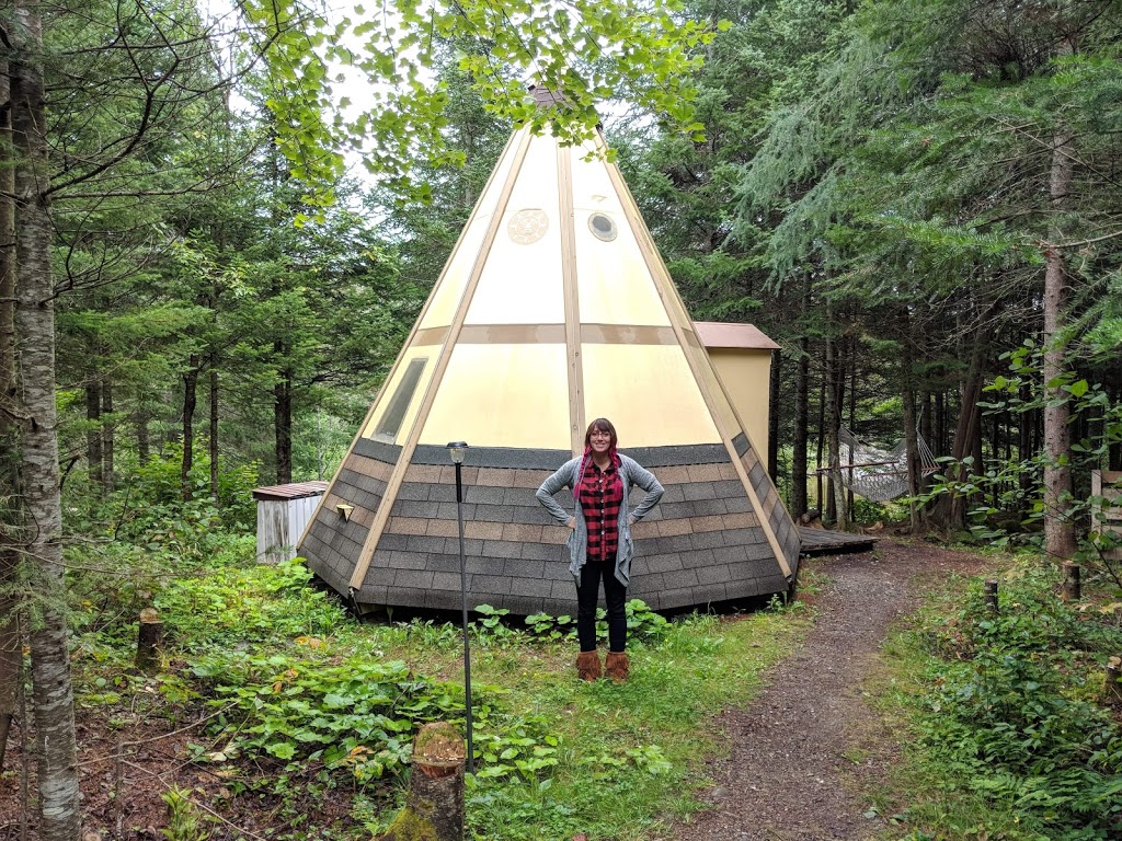 Aux Tipis de la Rivière Sauvage | 345 Route Dostie, Saint-Romain, QC G0Y 1L0, Canada | Phone: (418) 486-2100