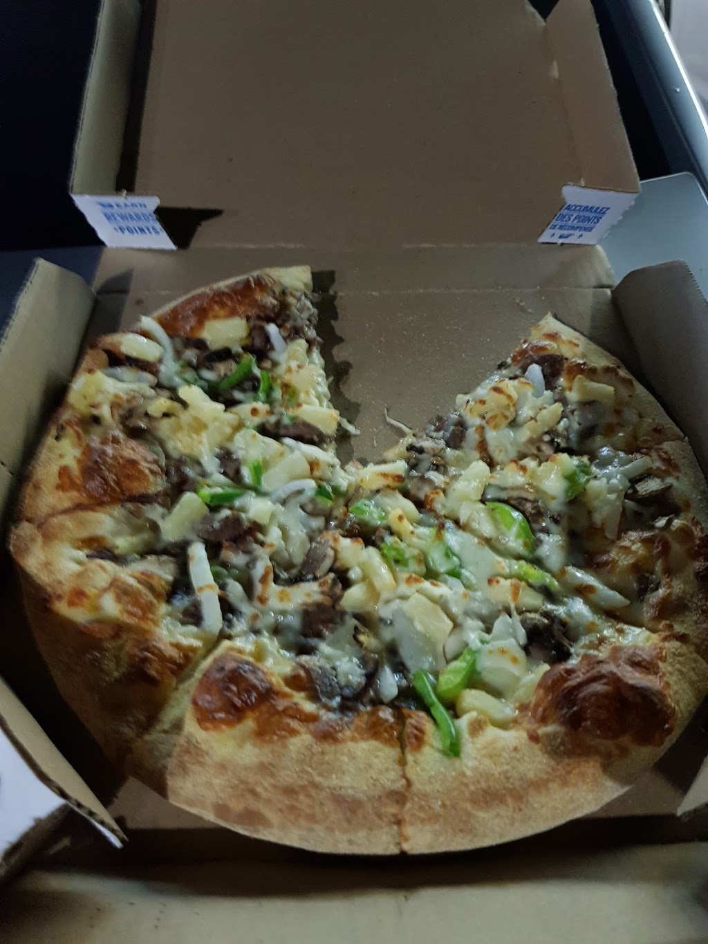 Dominos | 531 Atkinson Ave, Thornhill, ON L4J 8L7, Canada | Phone: (905) 889-4900