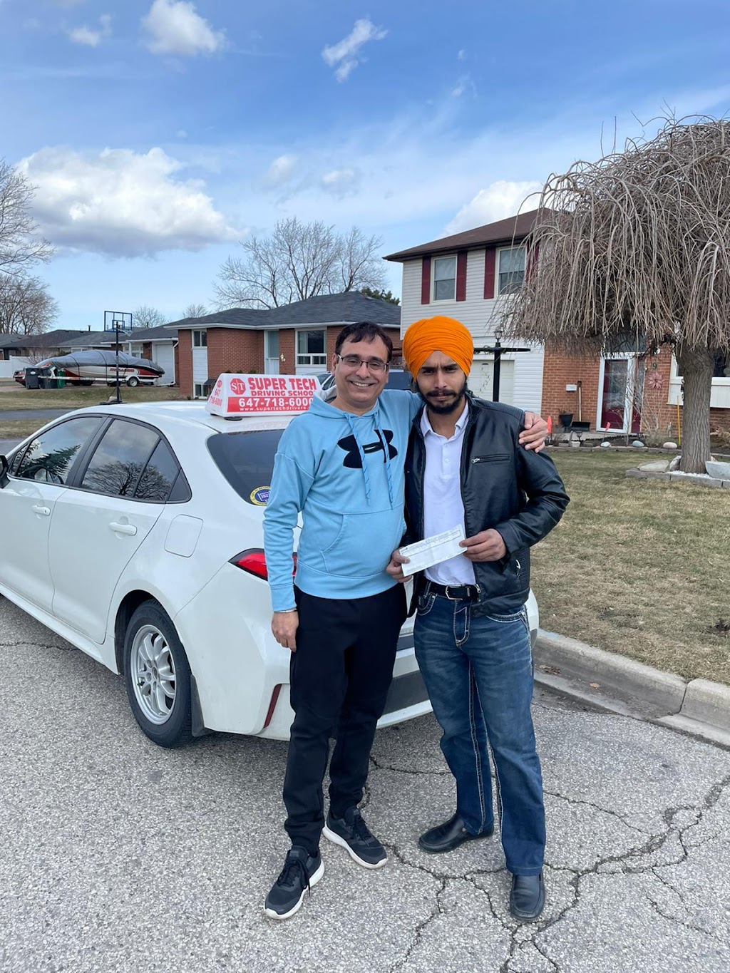 Jaspreet Singh Driving instructor | 44 Carberry Crescent, Brampton, ON L6V 2E9, Canada | Phone: (647) 718-6000