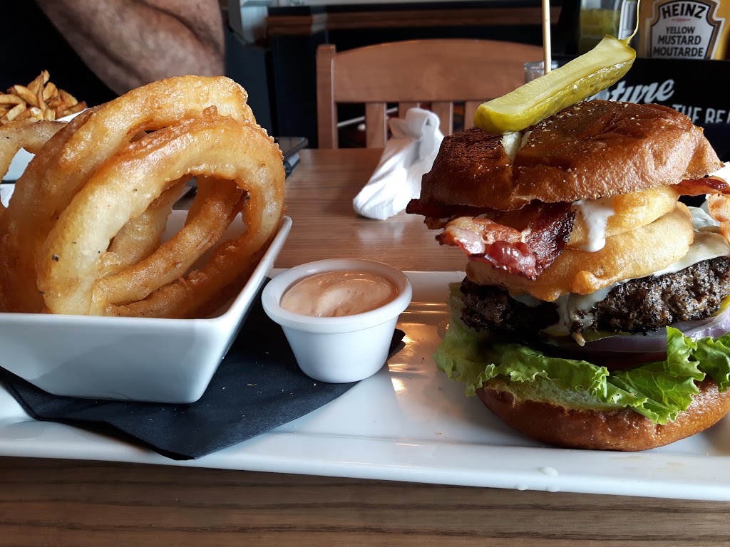 Kenzington Burger Bar | 511 Bryne Dr, Barrie, ON L4N 9P7, Canada | Phone: (705) 881-9954