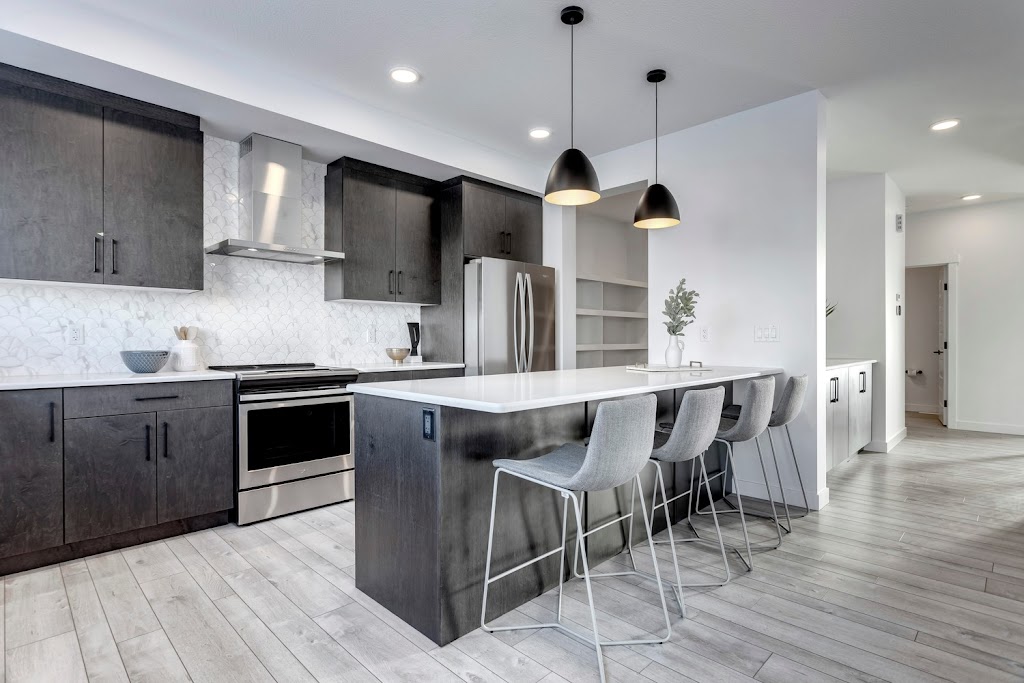 Parkwood Master Builder - Edgemont Ravines | 541 Eagleson Wynd NW, Edmonton, AB T6M 0Y4, Canada | Phone: (780) 469-5105