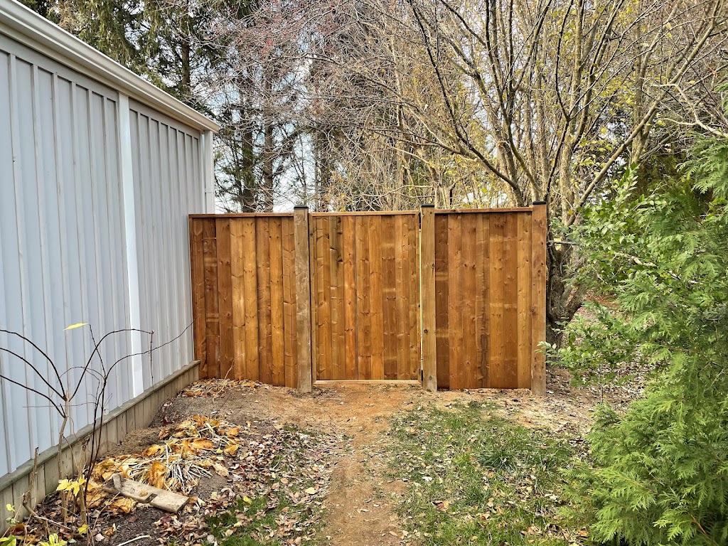 Niagara Fence Builders | 4187 Cassandra Dr, Beamsville, ON L0R 1B7, Canada | Phone: (289) 969-4410