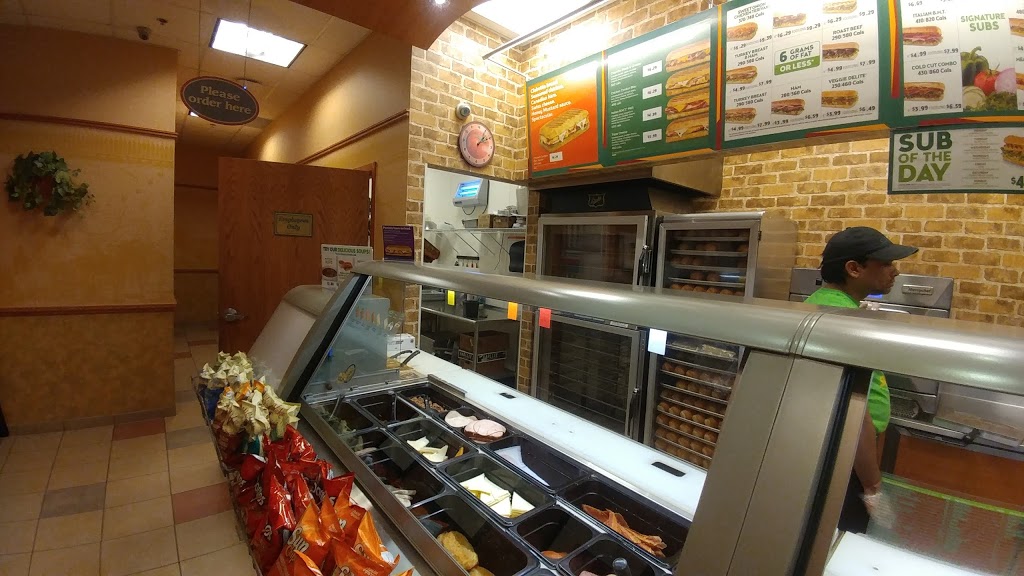 Subway | Uptown Centre, 1900 Appleby Line Unit 4 Building 1, Burlington, ON L7L 0B7, Canada | Phone: (905) 332-5900