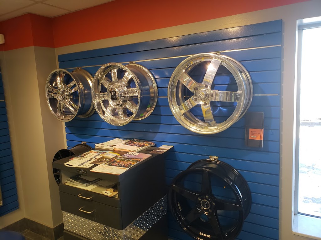 Kal Tire | 13245 Jamsyl Dr, Tecumseh, ON N8N 2L9, Canada | Phone: (519) 979-7069