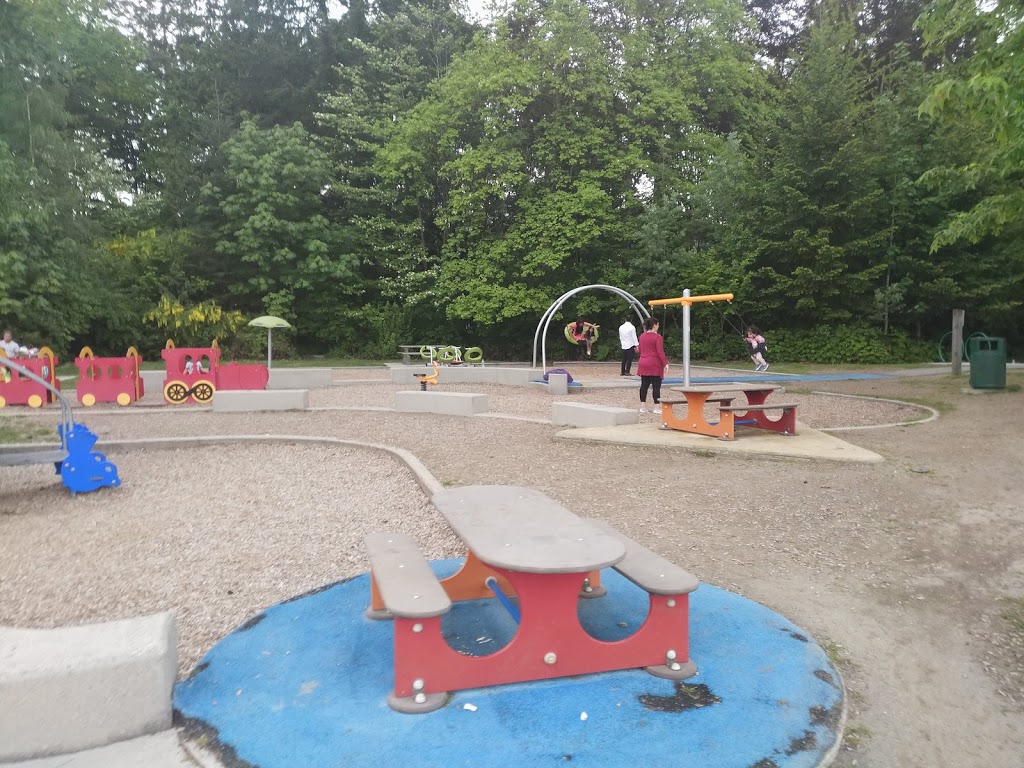 Mahon Spray Park | 2Y4, 1732-1752 Jones Ave, North Vancouver, BC V7M 2W4, Canada